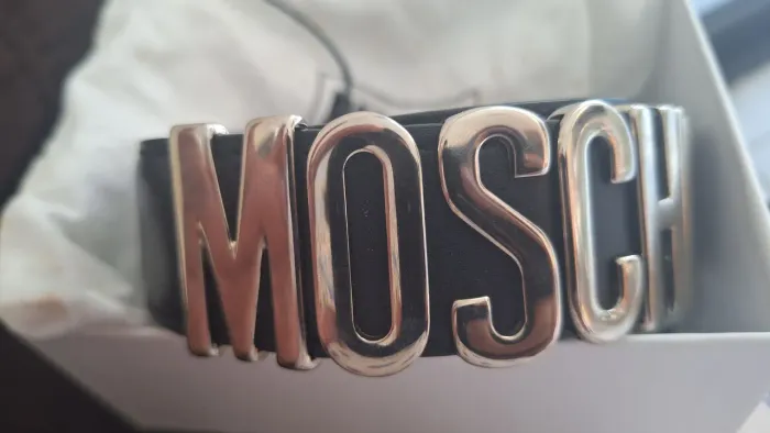 Cinto moschino 
