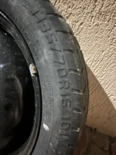 Roda/estepe completo T135/70 R16 4furos