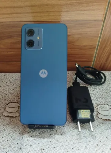 Moto g54 5g 256 giga 8+4 ram novinho aceito celular d menor preço e uma volta 