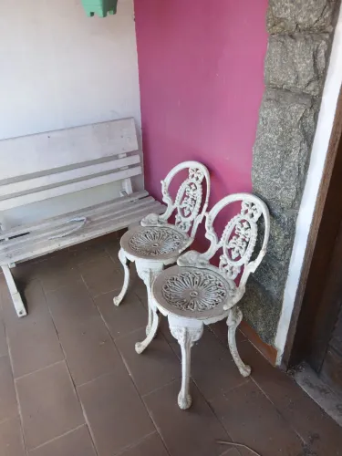 2 cadeiras de ferro