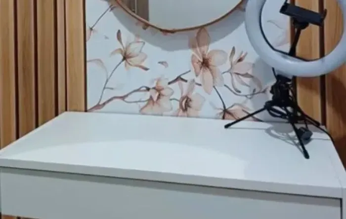 Penteadeira escrivaninha suspensa