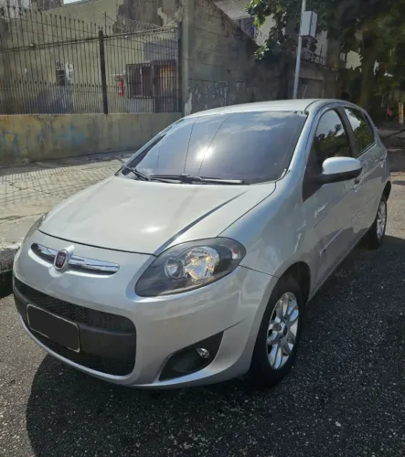 Fiat Palio Attractive 1.0 EVO Fire Flex 8V 5P 2014
