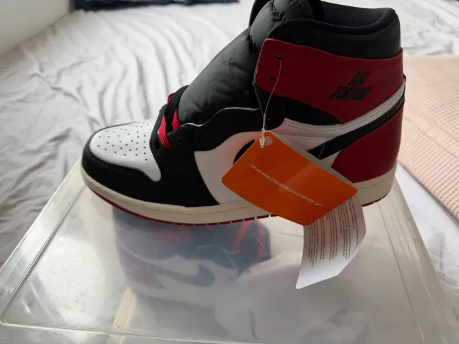 Nike Jordan 1