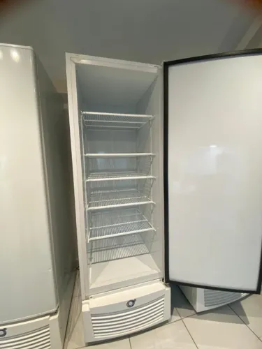 Freezer vertical Fricon 569 l