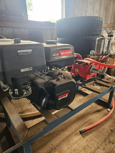 Conjunto motor e bomba KAWASHIMA