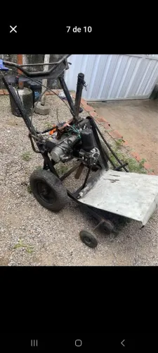 Cortador de Grama ou Mato.