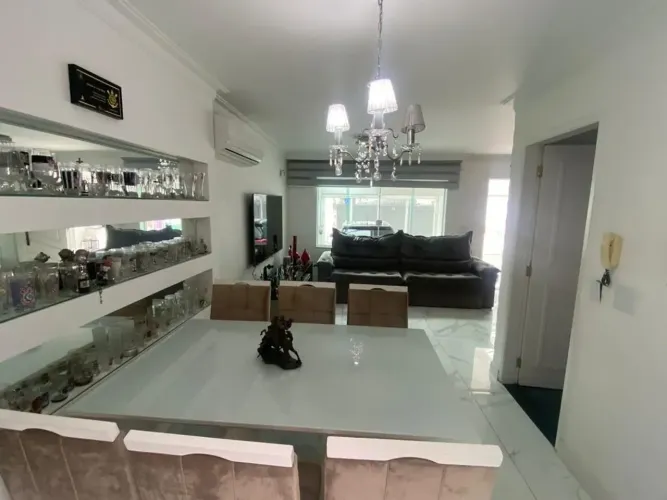 SOBRADO NA MOOCA COM | 3 DORM (1 SUÍTE) | 3 VAGAS | MOBILIADO | RUA TRANQUILA | MOOCA / S