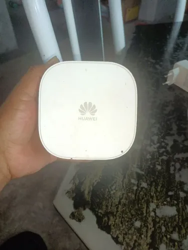 `Extensor Huawei Wi-Fi Mesh Q2 Pro - R$ 120`