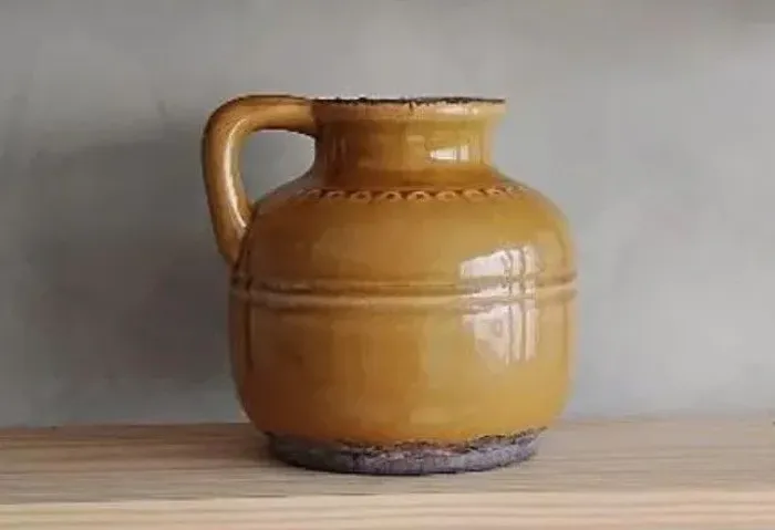 Vasos mostarda da Camicado. Custa R$ 70,00