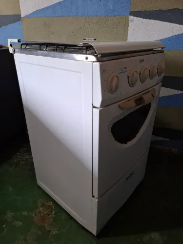 FOGÃO 4 BOCAS DAKO NO PRECINHO