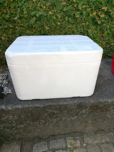 CAIXA TÉRMICA EM EPS PAREDE TRIPLA  80 LITROS