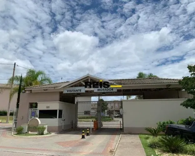 Casa com 3 dormitórios à venda por R$ 800.000,00 - Aparecidinha - Sorocaba/SP