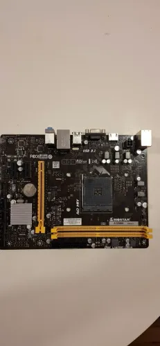Placa-mãe Biostar AM4 DDR4 - Funcionando - Testada - capacitores íntegros