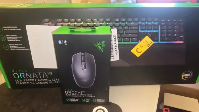 Teclado e Mouse Wireless Gamer - Combo Razer