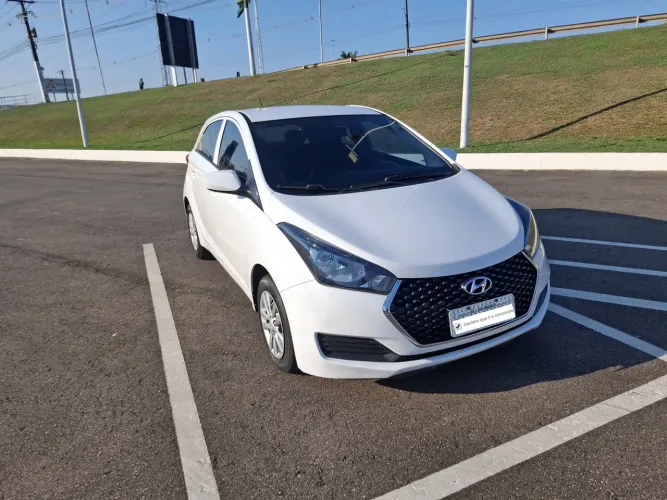 Hyundai HB20 Unique 1.0 Flex 12V Mec. 2019