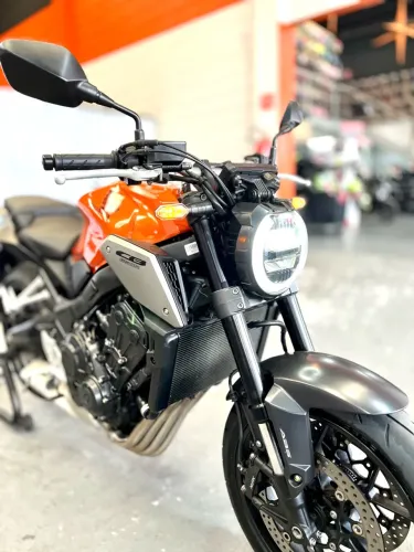 Honda CB 650r 2024