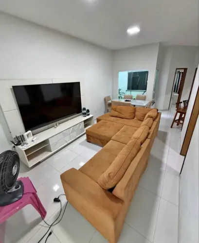 VENDO CASA NO CONJ.MAGUARI &