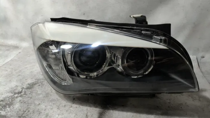 Farol BMW x1 2010 original 