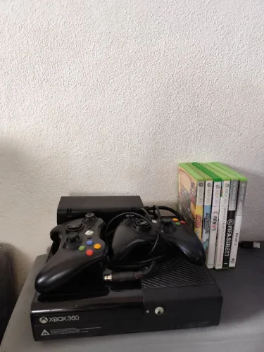 Vendo Xbox 360 funcionando perfeitamente nunca foi aberto