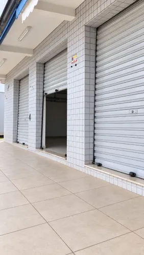 Vendo imóvel comercial em Barbacena