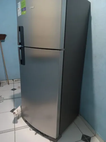 Vende se geladeira consul 2 meses de uso