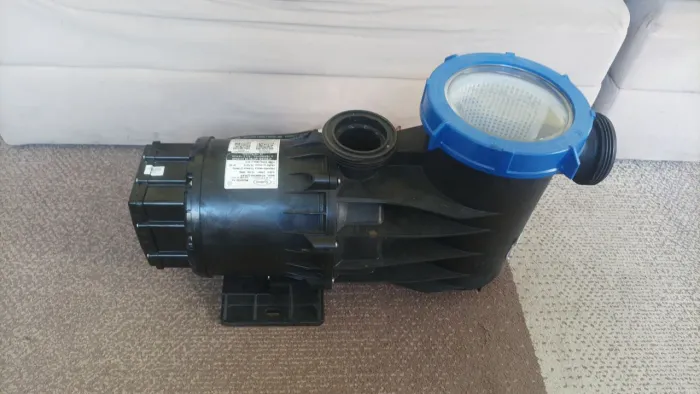 Bomba p/Piscina Syllent Silen.Blind. 3cv 220V Monof.Autoesc.Pré-filtro