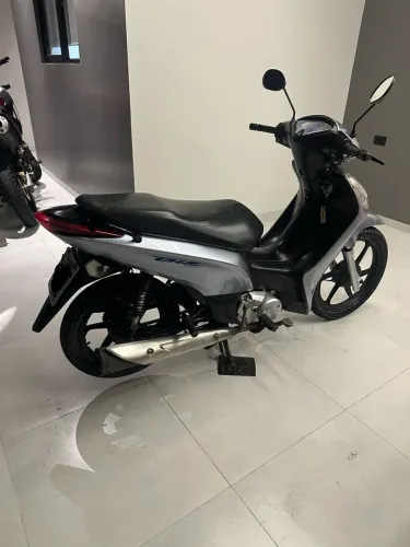 Biz 125