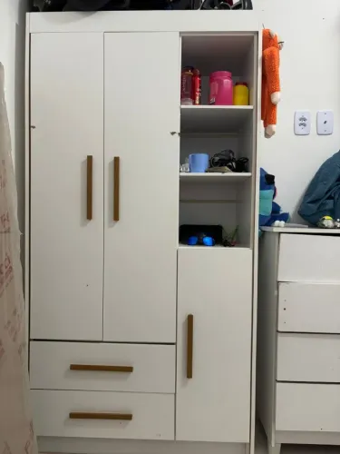 VENDO GUARDA ROUPA INFANTIL