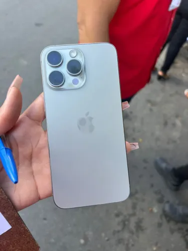 iPhone 15 pro Max 512gb