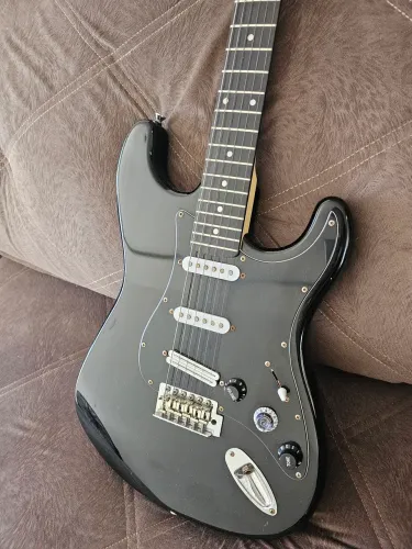 Guitarra Seizi Shinobi