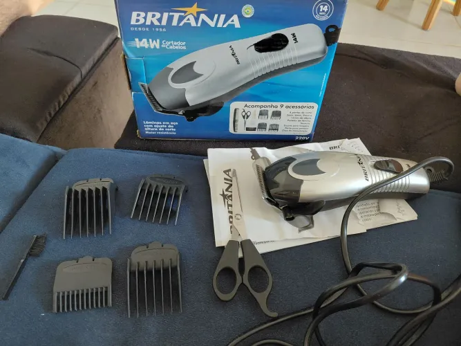 Cortador de cabelo Britânia.