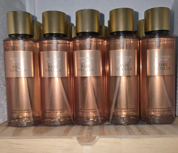Splash Victoria Secret's Bare Vanilla original 