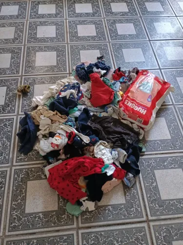 BAZAR DAS CRIANÇAS - ROUPINHAS E ACESSÓRIOS PARA BEBÊS RECÉM-NASCIDOS USADOS