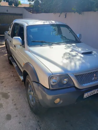 Mitsubishi L200 Outdoor GLS 2.5 4X4 CD TDI Diesel 2011