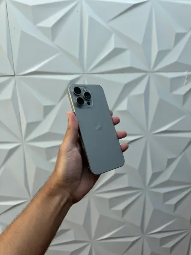 iphone 15 pro Max 256Gb titanium 