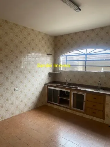 Residência à venda em Sorocaba-SP: Casa de 2 quartos, 1 suíte, 1 sala, 2 banheiros, 90,00 
