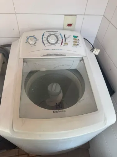 Máquina de Lavar Electrolux LT10B 10kg - Não Centrifuga Para Reparo ou Peças