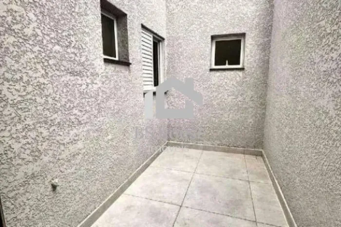 Santa Maria - Apartamento à venda, com quintal