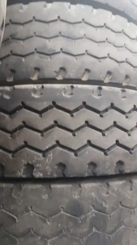 Pneu 275/80/22.5