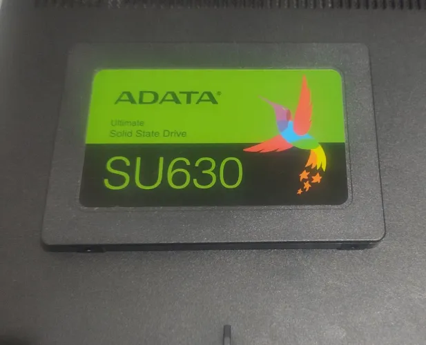 SSD Sata AData de 240GB 98% de Saúde