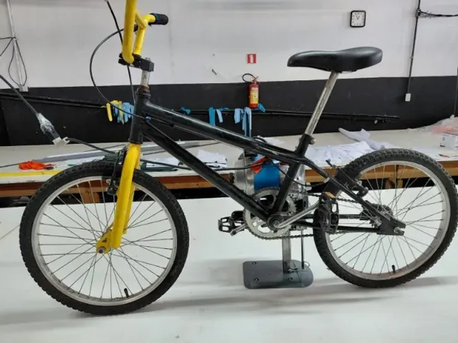 Bicicleta Modelo Infantil BMX De aro 20