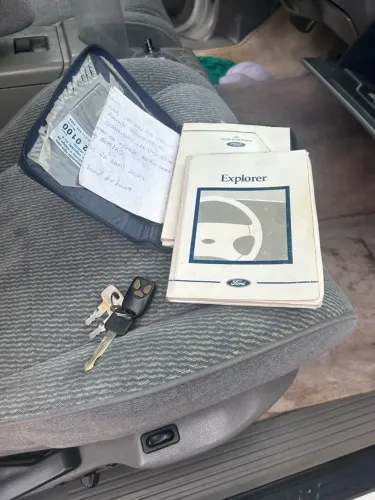Ford Explorer XLT 4X4 4.0 V6 1997