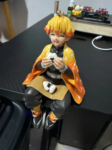Zenitsu Action Figure