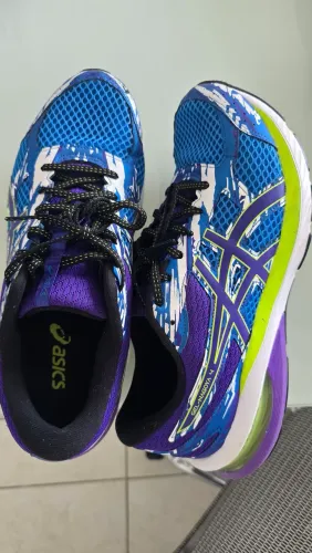 Vendo tenis asics gel nagoya 4