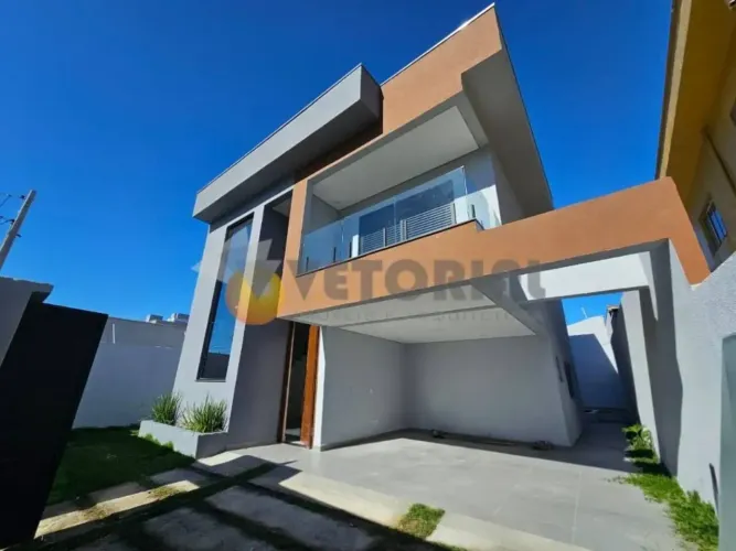Sobrado com 3 dormitórios à venda, 180 m² por R$ 1.500.000,00 - Indaiá - Caraguatatuba/SP