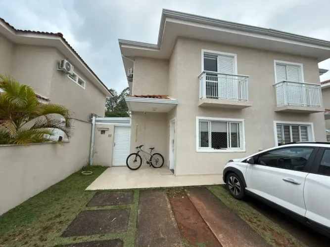 Casa para locação em condomínio 3 quartos Portal dos ipês Cajamar SP
