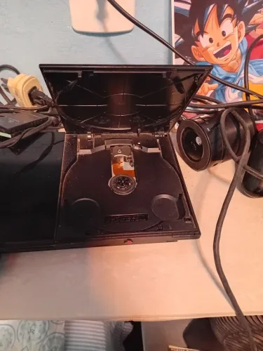 Ps2 completo com 2 controles e 2 memory cards WhatsApp *82