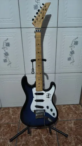 Guitarra Tonante Star Light Vintage Anos 90 - Raridade de Colecionador!