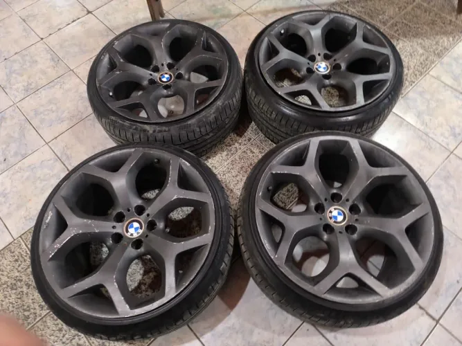 Rodas BMW x5 com pneus