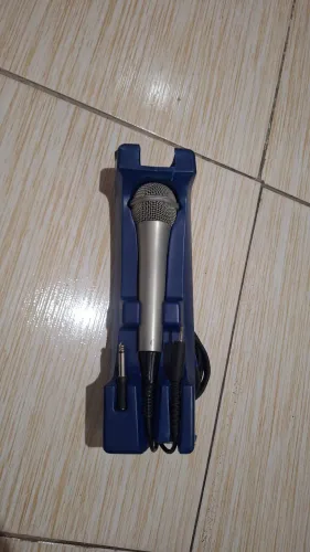 Microfone dinâmico Philips SBC MD195 com fio de 5m